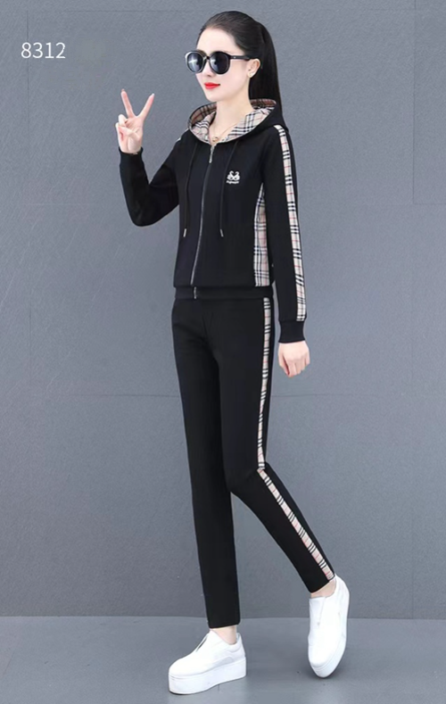 Picture of Sports And Leisure Fashion Suit Women's Clothing 2022 Spring And Autumn New Two-Piece Trend