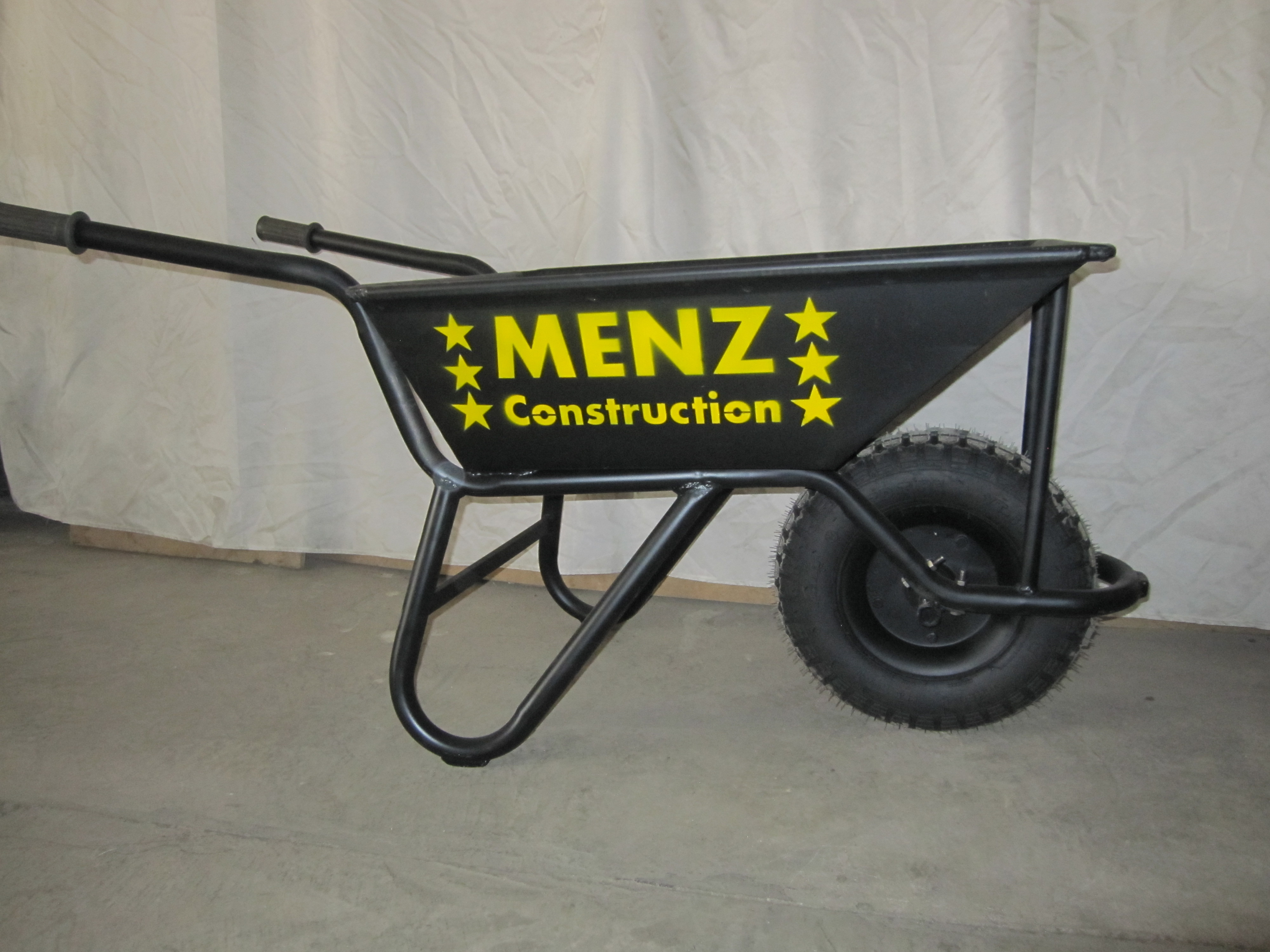 تصویر  فرغون مهندسی شده ساختمانی MENZ