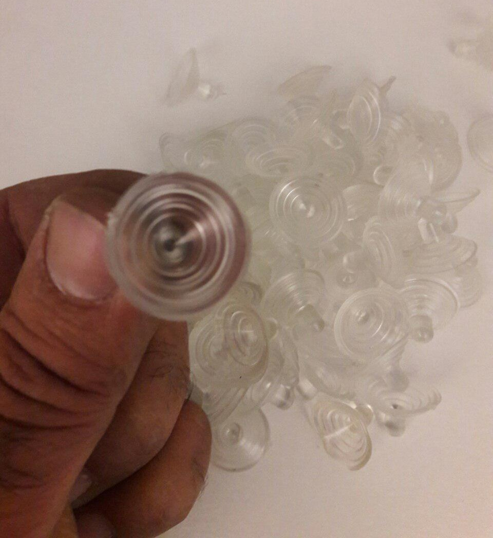 تصویر  لاستیک مکنده شیشه