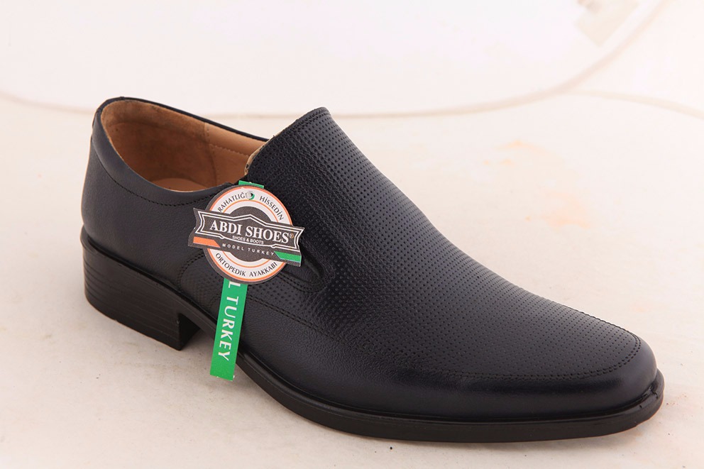 تصویر  کفش مردانه گلد پولیشی بی بند