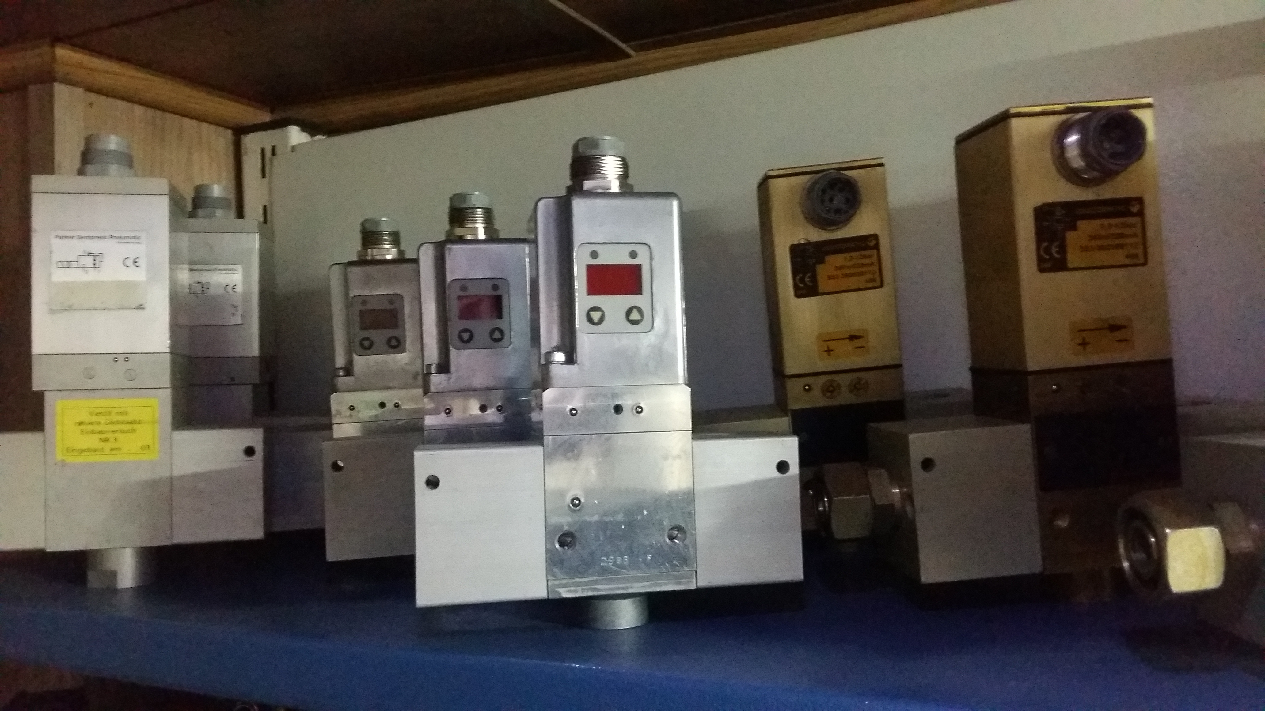 تصویر  فیلتر رگلاتور پنوماتیک پارکر پدیده هیدرولیک پنوماتیک