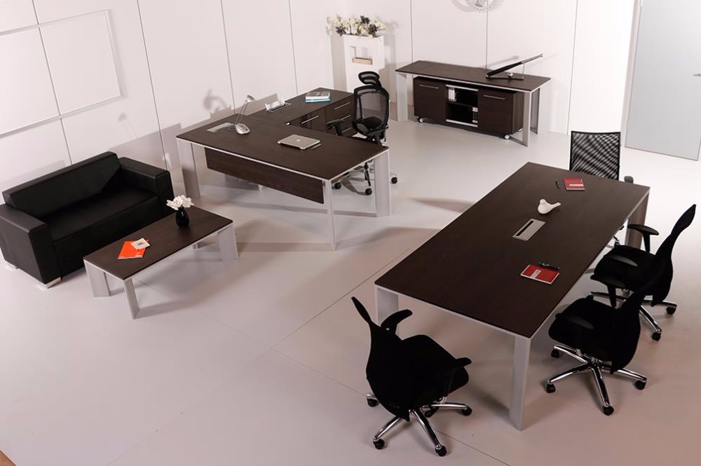 Picture of مبلمان اداری، میز مدیریت لاوان بتا