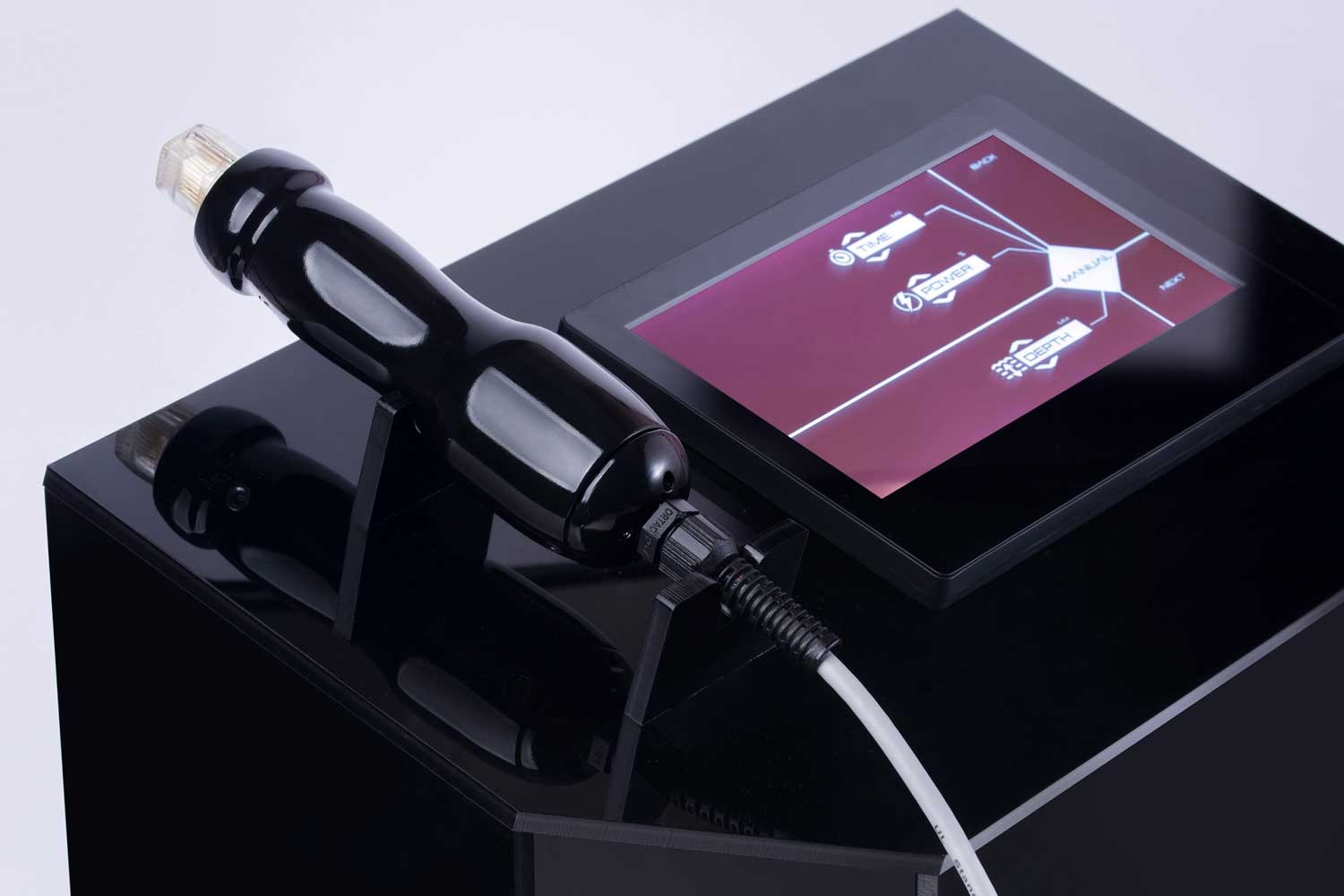 تصویر  آراف فرکشنال