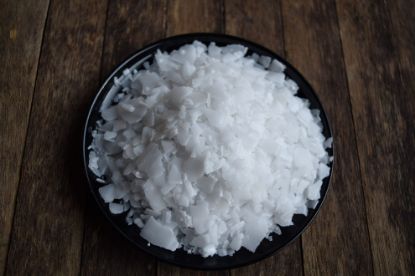 Picture of خرید سود کاستیک پرک و مایع | استعلام قیمت Sodium Hydroxide